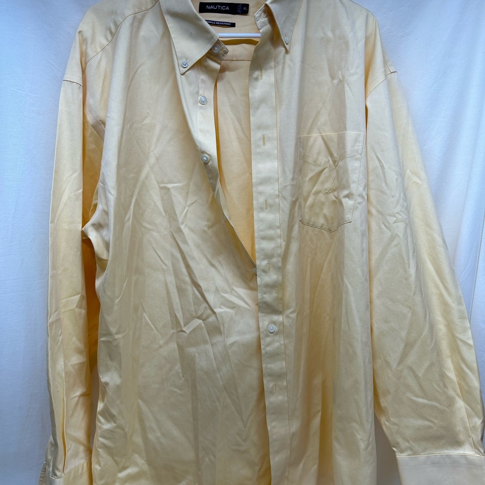 Lot of 8 men’s drew shirts